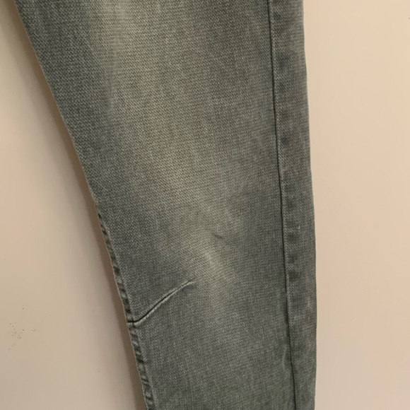 Dolce & Gabbana slim cut/skinny Jeans. Size 32. - Picture 11 of 14